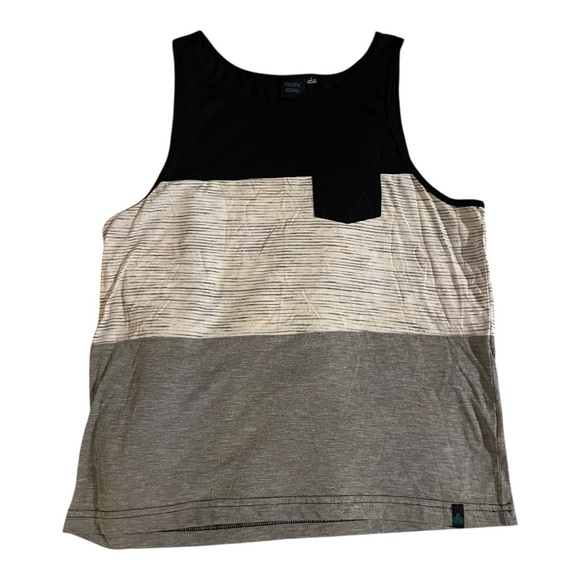 Colorblock Tank Top with Pocket - Picture 2 of 6